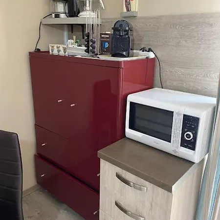 Nene Al Mare Con Posto Auto Wifi E Idromassaggio شقة