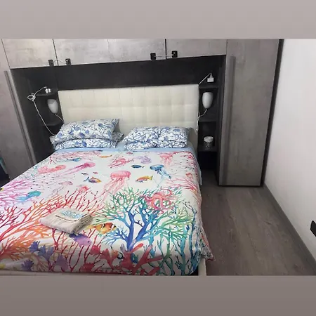 شقة Nene Al Mare Con Posto Auto Wifi E Idromassaggio *